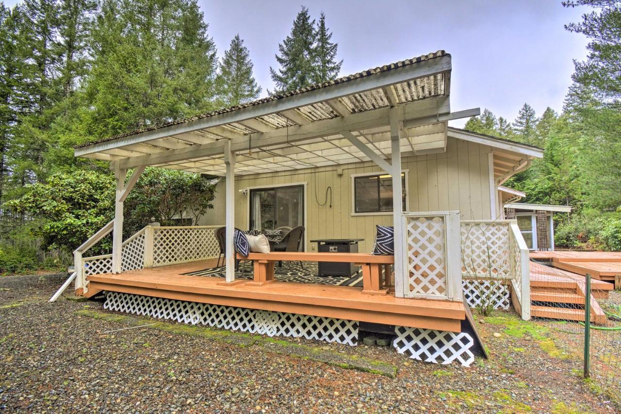 Charming Hood Canal Home With Deck And Fire Pit! Union Exterior photo